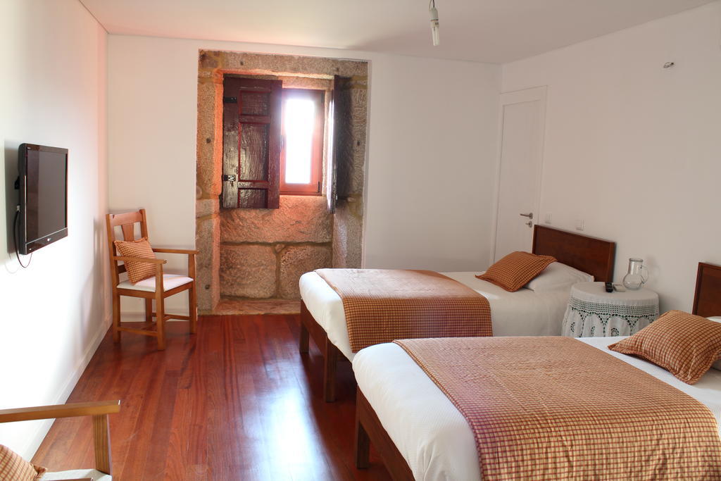 Casa Da Gaiteira Hotel Vieira do Minho Phòng bức ảnh