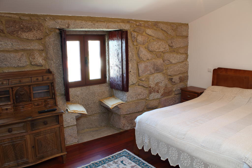 Casa Da Gaiteira Hotel Vieira do Minho Phòng bức ảnh